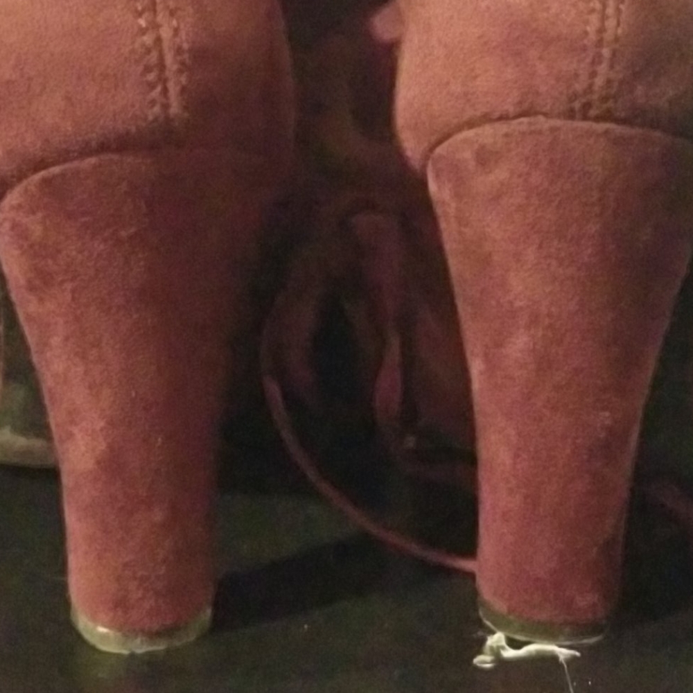 Boots - Picture 6 of 6
